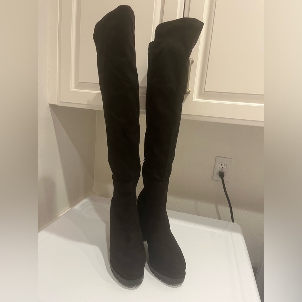 Women’s knee high boots size 10